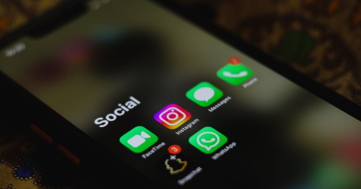 Đánh Giá Fanpage Facebook Buff